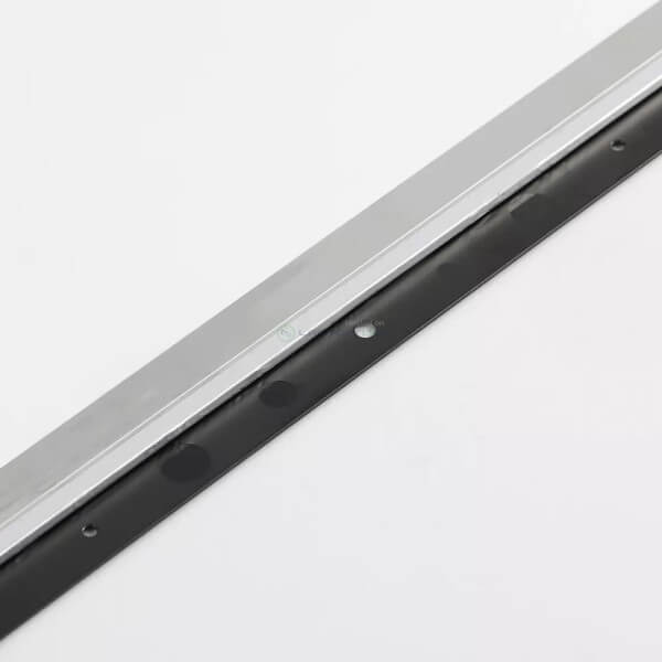 Man hinh Surface Laptop 1 (5)