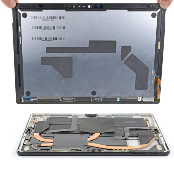 Man hinh Surface Pro 5 (2)